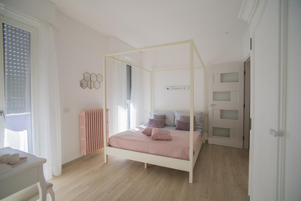 La Maison Extravagante Saronno Exteriér fotografie